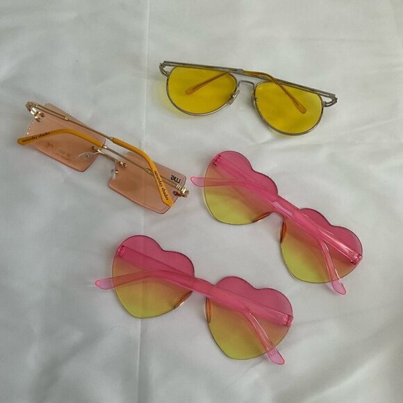 SALE⭐️ Trendy Summer Sunglasses  Bundle - Picture 4 of 6
